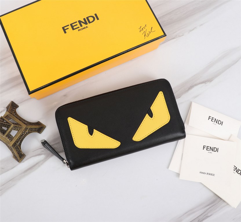 Brand FENDIStyle Single pull with yellow stickerItem No. 868568Color black   lemon yellowSize 19.510.53Material imported head layer Napa cowhide, red sheepskin lining, delicate feelFENDI zipper wallet Introduction spring