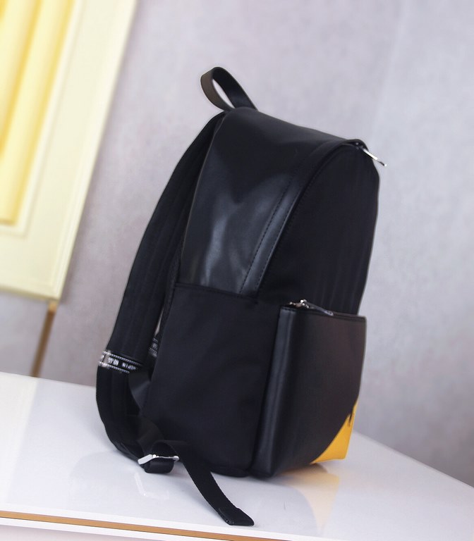 秘[Fendi 9037 Backpack]     Italian Milan counter new   Imported waterproof special fabric with cowhide leather  [Strong] Casual outdoor double backpacks, call the counter     Top single original goods   [Strong] That tex