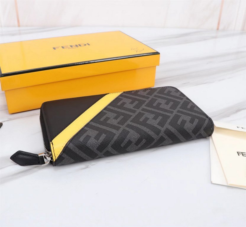 Brand FENDIModel No. PVC Yellow Single PullItem No. 868568Color GreySize 19.510.53Material imported head layer nappa cowhide   double letters PVC, lining with black sheepskin, delicate feelFENDI zipper wallet Introductio