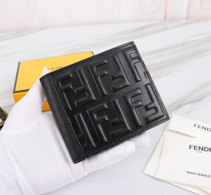 Brand FENDIStyle Stainless Steel ClipItem No. 968568Color blackSize 129.52Material large surface with the imported first layer of Napa cowhide, lined with black sheepskin, delicate feelFENDI short clip wallet Introductio