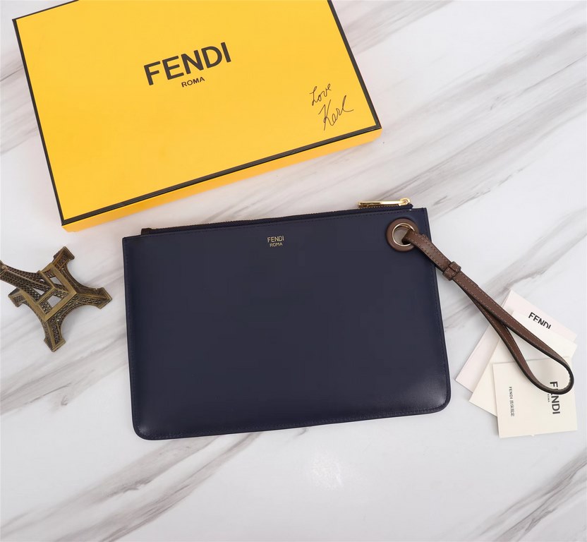 Brand FENDIItem No. silk-screened eyelet clutchItem No. 168568Color navy whiteSize 30202Material imported nappa leather  FENDI pouch Fendi handbag   super explosive models come to pull, head layer nappa cowhide hand-stit