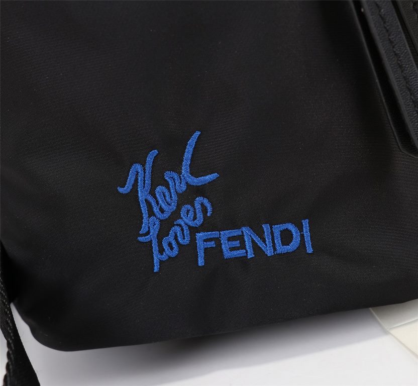 Brand FENDI FendiModel Fendi Backpack (Large)Item No. 668568Color black   fox furMaterial waterproof nylon fabric   microfiber leatherSize 323714cm FENDI nylon patchwork leather Old Buddha backpack with little monster ey