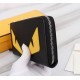 Brand FENDIStyle Cross-hatch yellow single-pullItem No. 868568Color black   egg yolkSize 19.510.53Material imported cross grain cowhide leather, red microfiber lining, delicate feelFENDI zipper wallet Introduction the la