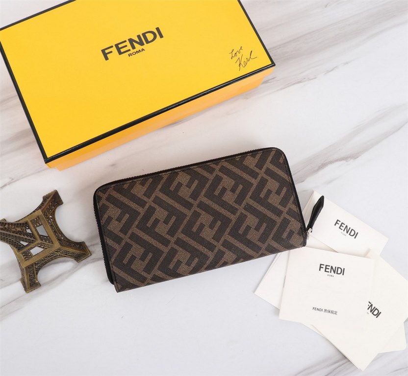 Brand FENDIModel No. PVC red single pullItem No. 868568Color BrownSize 19.510.53Material imported head layer nappa cowhide   double letters PVC, lining with black sheepskin, delicate feelFENDI zipper wallet Introduction 