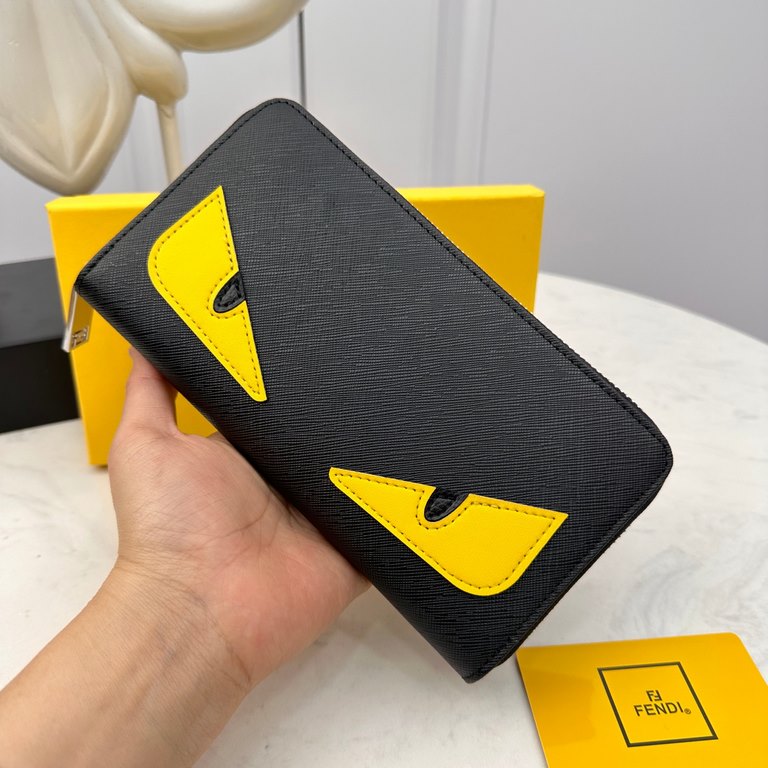 [Original] Fendi Fendi [Model] 666096 small wallet [Size] 19-10-2.5cm [Color] black High-end quality (original authentic) [Material] Fendi counter purchase classic  original imported   cowhide  authentic imported YKK log