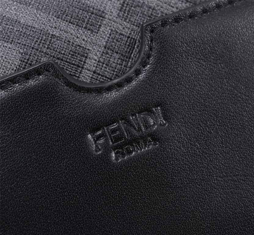 Brand FENDIModel No. Double Label Silk Screen Printed Camera BagColor BlackSize 23165Material head imported nappa cowhide   double letters PVC  FENDI pouch Fendi men's bags   super explosive models come to pull, the firs