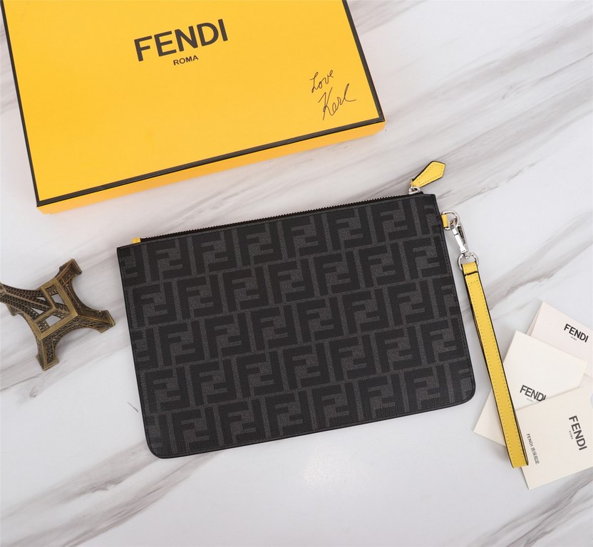 Brand FENDIModel No. PVC Gray Silk Screen ClutchItem No. 168568Color GreySize 30202Material double letter PVC  FENDI pouch Fendi handbag   super explosive models come to pull, the first layer of Napa cowhide leather hand