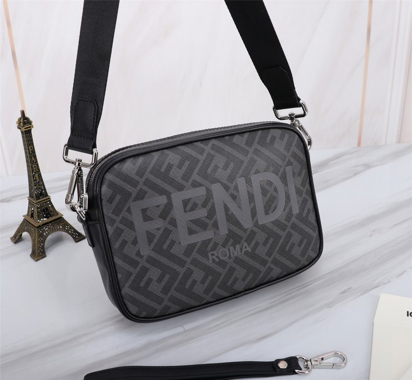 Brand FENDIModel No. PVC Gray Silk Screen Camera BagColor BlackSize 23165Material imported nappa cowhide   double letters PVC  FENDI pouch Fendi men's bag   super explosive models come to pull, head layer nappa cowhide h