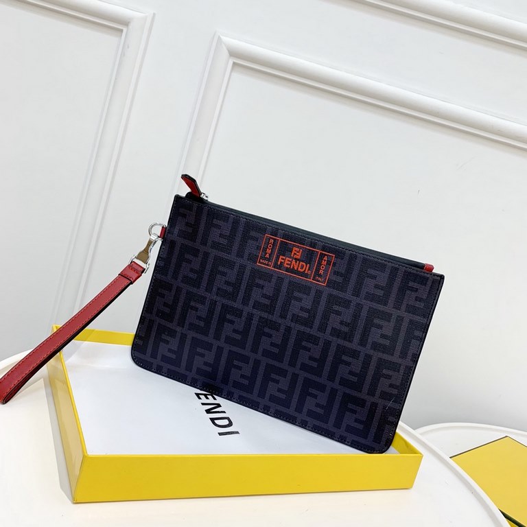 Fendi, imported nappa PVC, original hardware  feel awesome . Top designers to create a casual style production   super smooth zipper, top oiled edges smooth, super large capacity space design multi-card   hidden compartm