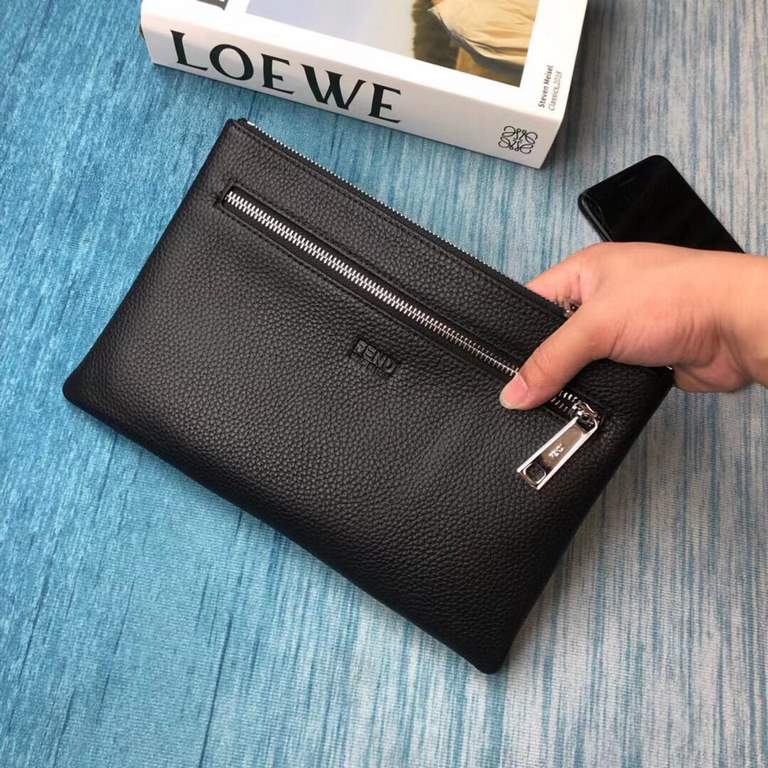 Fendi handbag   original quality [physical   shooting]   new listing   , high quality handbag, high-end quality, its design is simple and generous, easy to wear on the body, cowhide to create, the version of the effect o