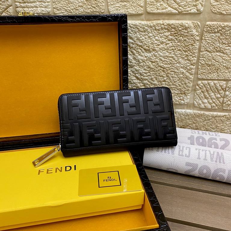 High quality [Model 9058]   Fendi FENDI new single pull small wallet shipment, original quality  , genuine purchased typed! Built-in FENDI embossing!   using imported first-layer cowhide    imported high-grade hardware, 