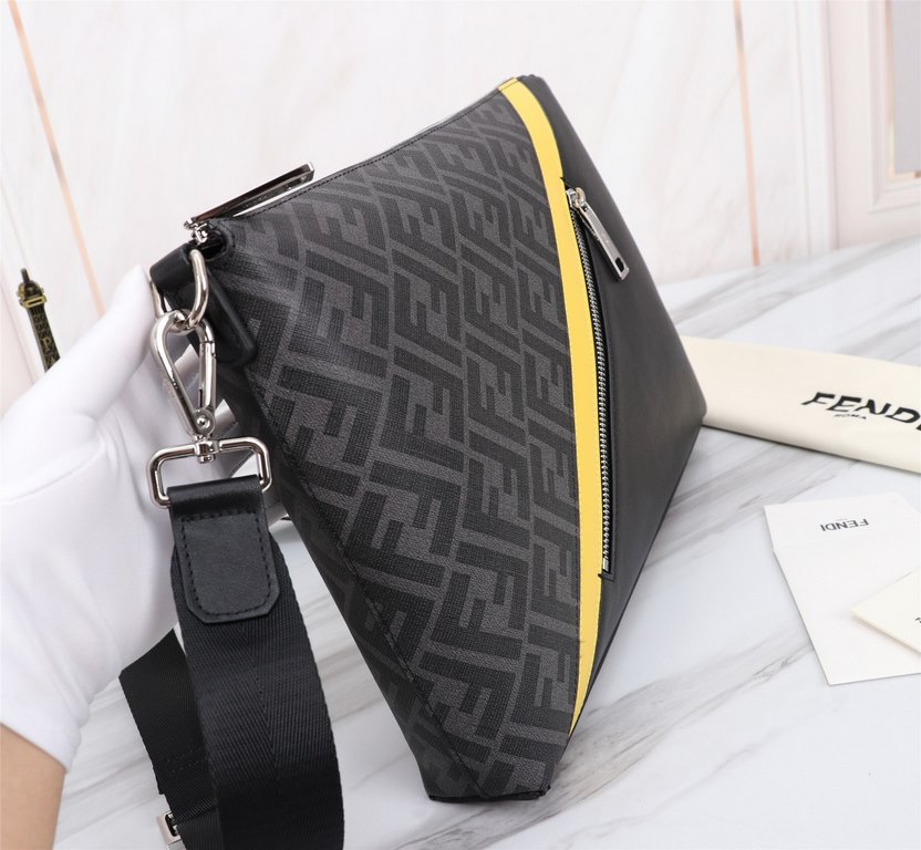 Brand FENDIStyle PVC yellow crossbody bagColor Brown GraySize 33255Material double letters PVC   head layer imported Napa cowhideFenjia handshake sports brand Fila FILA, retro pattern FF letter pattern and bright large l