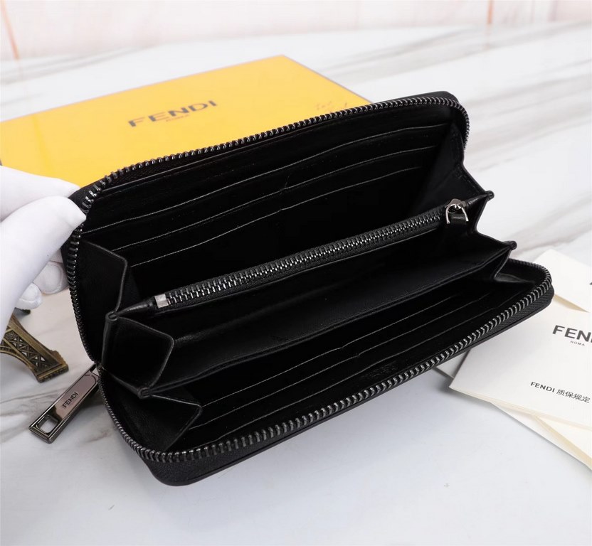 Brand FENDIModel Stainless steel single pullItem No. 868568Color blackSize 19.510.53Material large surface with imported first layer Napa cowhide, lining with black sheepskin, feel delicateFENDI zipper wallet Introductio