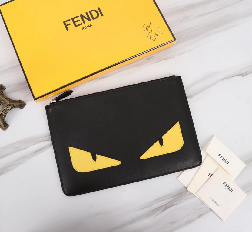 Brand FENDIModel Yellow Sticky Clutch BagItem No. 168568Color Black Lemon YellowMaterial First layer imported nappa cow leatherSize 30202  FENDI pouch Fendi handbag   super explosive models come to pull, head layer nappa