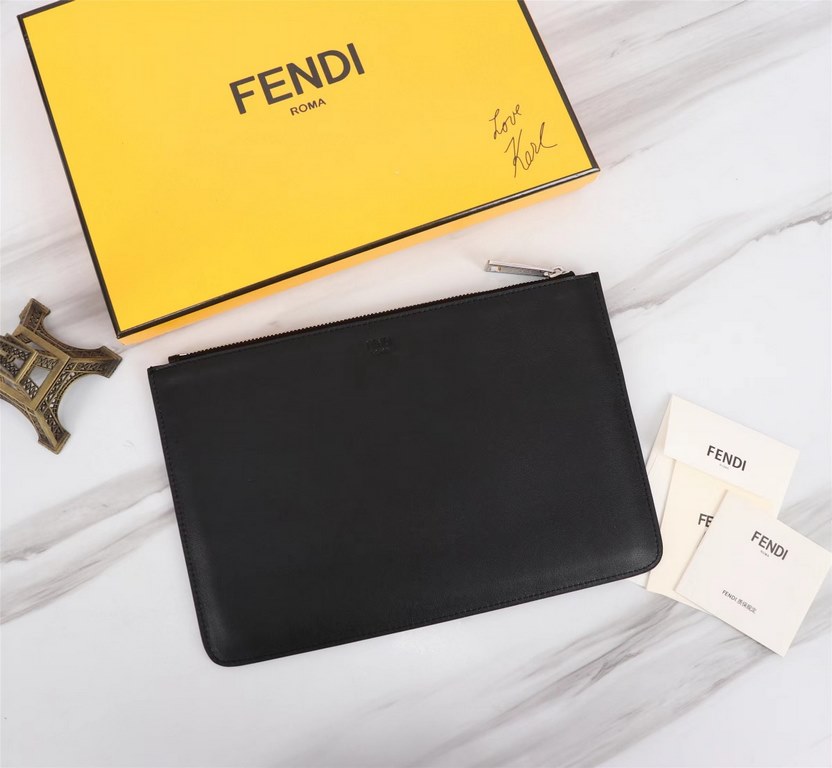 Brand FENDIModel No. Rhinestones ClutchItem No. 168568Color(s) black   glass rhinestonesSize 30202Material imported nappa cowhide leather  FENDI pouch Fendi handbag   super explosive models come to pull, head layer Napa 