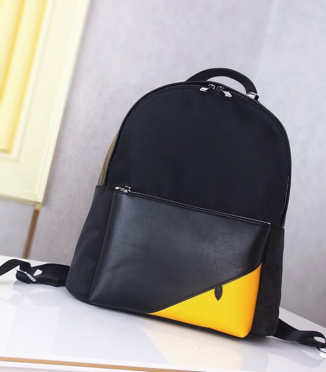 秘[Fendi 9037 Backpack]     Italian Milan counter new   Imported waterproof special fabric with cowhide leather  [Strong] Casual outdoor double backpacks, call the counter     Top single original goods   [Strong] That tex