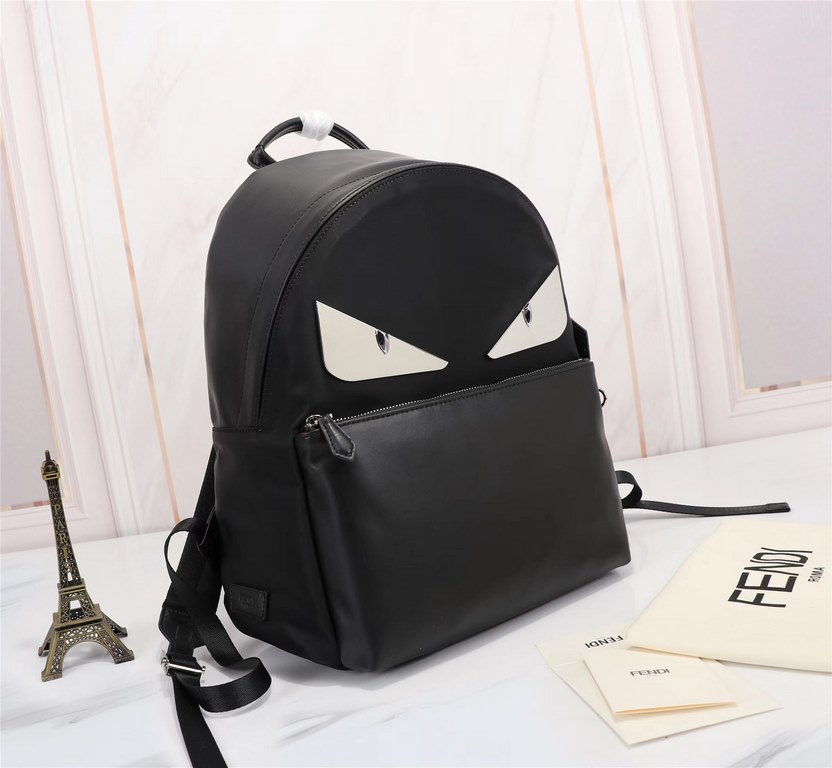 Brand FENDIModel White Iron BackpackItem No. 668568Color blackMaterial waterproof nylonSize 343814cm (Large)     Fendi fendi counter new cloth with microfiber leather backpack   metal plate eyes   fendi small monster bac