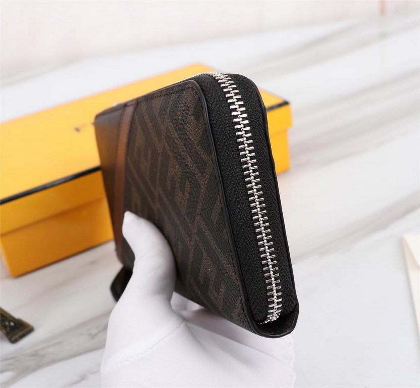 Brand FENDIModel No. PVC Brown Single PullItem No. 868568Color BrownSize 19.510.53Material imported head layer nappa cowhide   double letters PVC, lining with black sheepskin, delicate feelFENDI zipper wallet Introductio