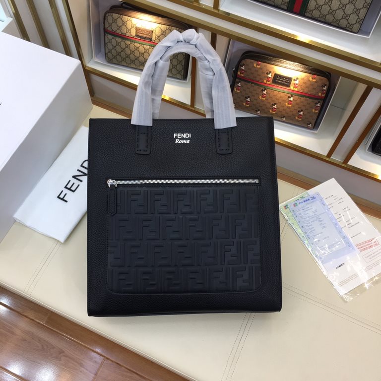 .    The original official website 66426-1 Fendi original single authentic new counter with the same high-end men's casual briefcase   workmanship is super refined and elegant. With imported raw materials cowhide counter