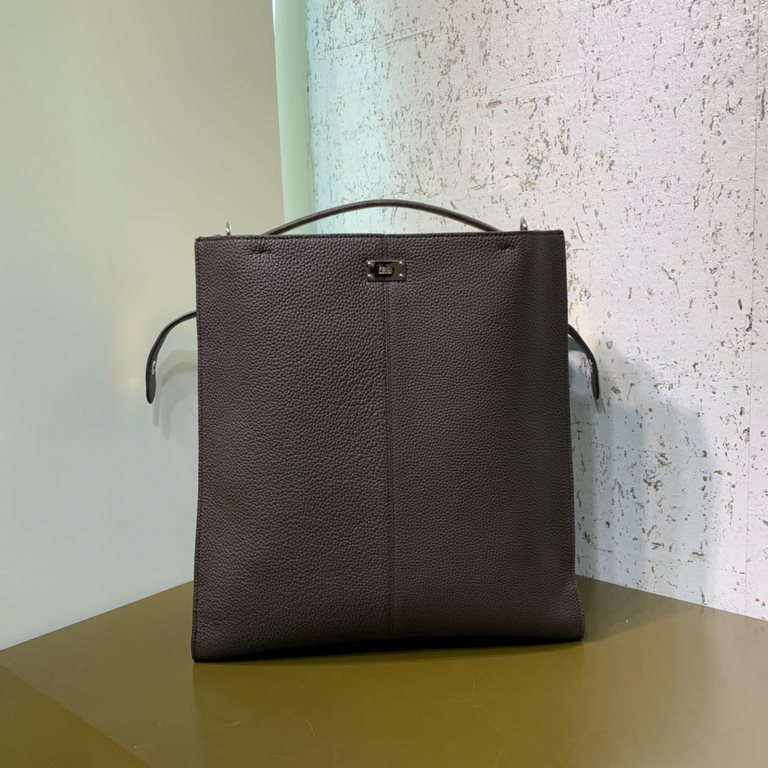 peekaboo upgraded tote bag in soft lychee grain cow   leather.36.13.38cm