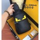 [Please recognize the exclusive counter stamping]    exclusive counter to the version of the quality    brand name the new Fendi Fendi   chest bag [product specifications] W19XH26XD6.5cm [product material] original Italy