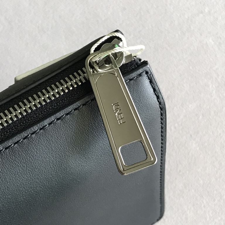 Thin clutch bag with zipper closure, 3 internal compartments with 8 credit card slots, 1 spacious crotch-access bill compartment, 1 organizer and zipper pocket, made of calfskin leather, inlaid with the letter F in black