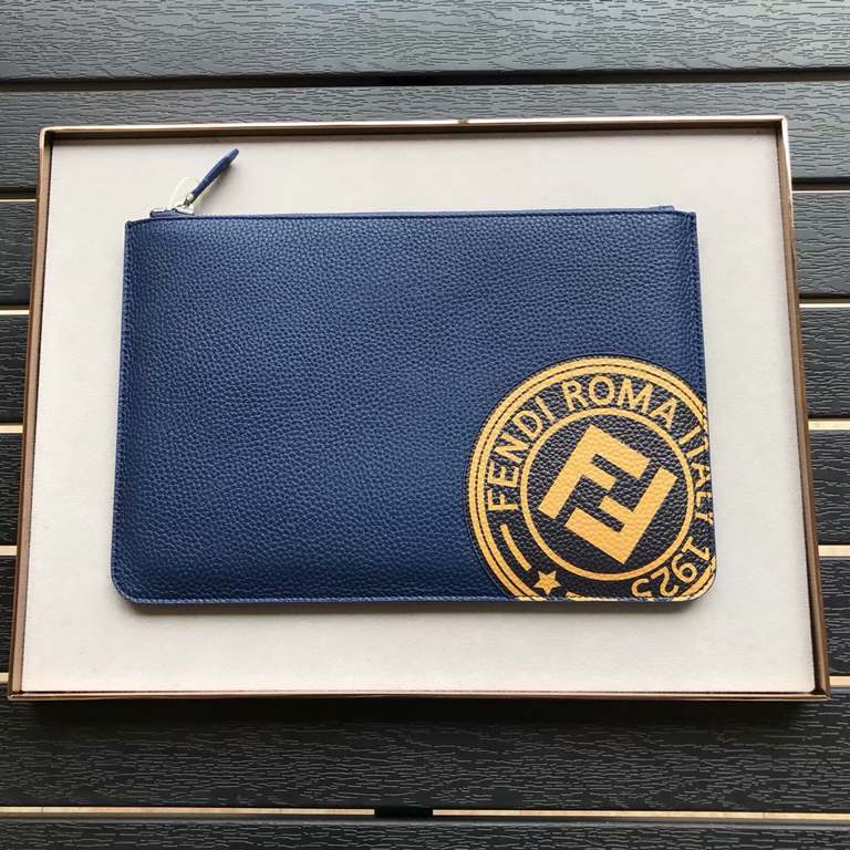 Cool [Delightful] Soft Feeling Logo Leather Envelope Clutch #3D Silkscreen Double F Logo, Simple Style 30-20cm