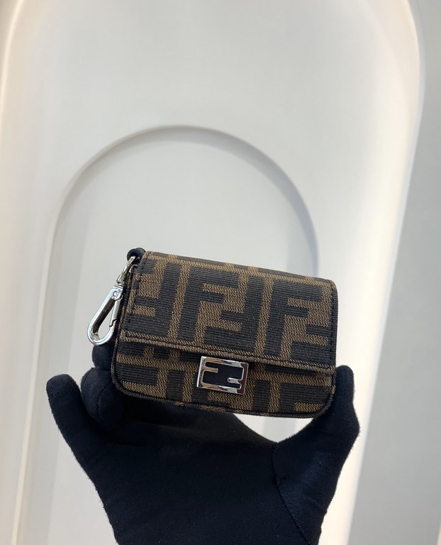 Divine mini small bag Live up to the quality of the material and details are excellent quality   This bag can be matched with any, Netflix models ~ must-have fashion items!size 112.56