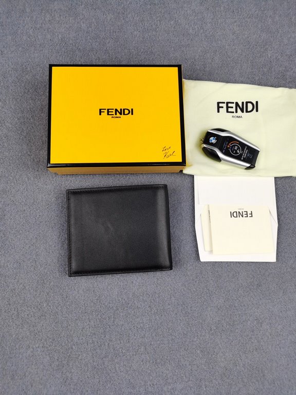 Brand FENDIStyle Eagle Eye ClipItem No. 968568Color blackSize 129.52Material large surface with imported first layer of Napa cowhide, lined with black sheepskin, delicate feelFENDI short clip wallet Introduction 20 years