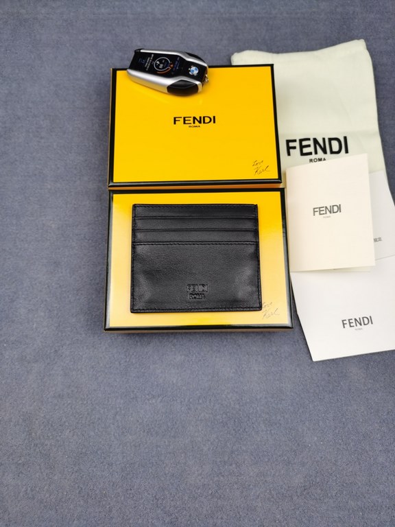 Brand FENDIStyle Black Eye Card CaseItem No. 2020568Color BlackMaterial imported nappa cowhide leatherSize 10.59FENDI short clip card bag Introduction 20 years of spring and summer of the latest handbag, using the first 