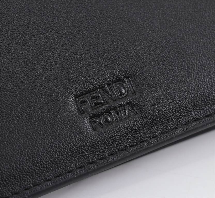 Brand FENDIStyle Yellow Sticker ClipItem No. 968568Color black   lemon yellowSize 129.52Material large surface with imported first layer of Napa cowhide, lining with red sheepskin, feel delicateFENDI short clip wallet In