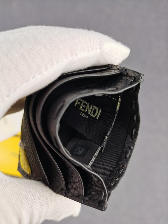 Brand FENDIStyle Stitched Yellow Sticker Card CaseItem No. 2020568Color black   stone pattern yellowMaterial first layer imported Lychee grain cowhide leatherSize 10.59FENDI short clip card bag Introduction 20 years of s