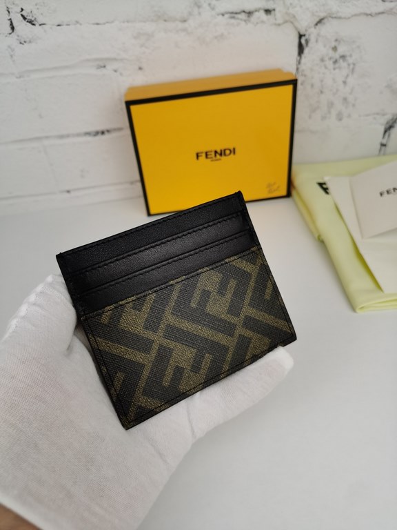 Brand FENDIStyle PVC Brown Card CaseItem No. 2020568Color blackMaterial imported nappa leather   double letters PVCSize 10.59FENDI short clip card bag Introduction 20 years of spring and summer of the latest handbag, usi