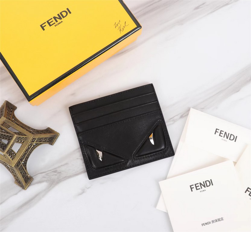 Brand FENDIStyle Black Eye Card CaseItem No. 2020568Color BlackMaterial imported nappa cowhide leatherSize 10.59FENDI short clip card bag Introduction the latest spring and summer card bag, using the first layer of impor