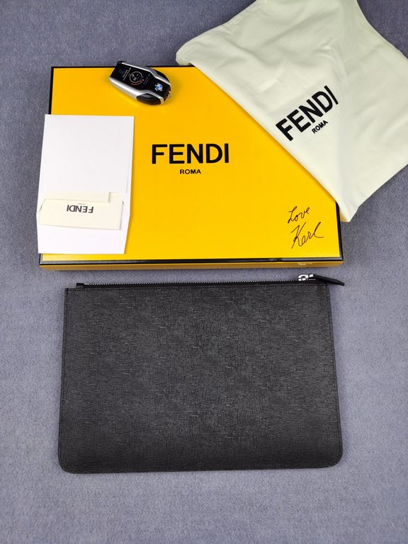 Brand FENDIModel Fendi ClutchItem No. 168568Color black   minkSize 30202cmMaterial first layer imported cross grain cowhide leather  FENDI pouch Fendi handbag   super explosive models come to pull, head imported cross gr