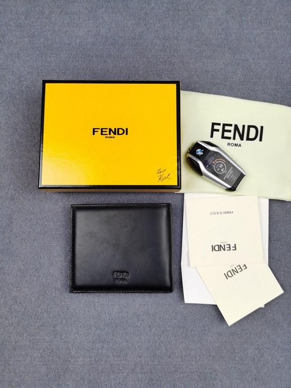 Brand FENDIStyle Yellow F ClipItem No. 968568Color black   lemon yellowSize 129.52Material large surface with imported first layer of Napa cowhide, lining with yellow sheepskin, feel delicateFENDI short clip wallet Intro