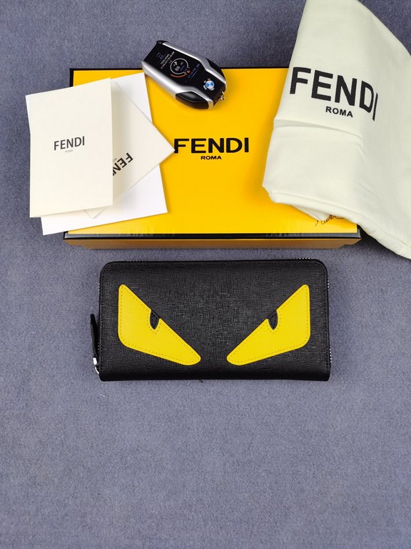 Brand FENDIStyle Cross-hatch yellow single-pullItem No. 868568Color black   egg yolkSize 19.510.53Material imported cross grain cowhide leather, red microfiber lining, delicate feelFENDI zipper wallet Introduction the la