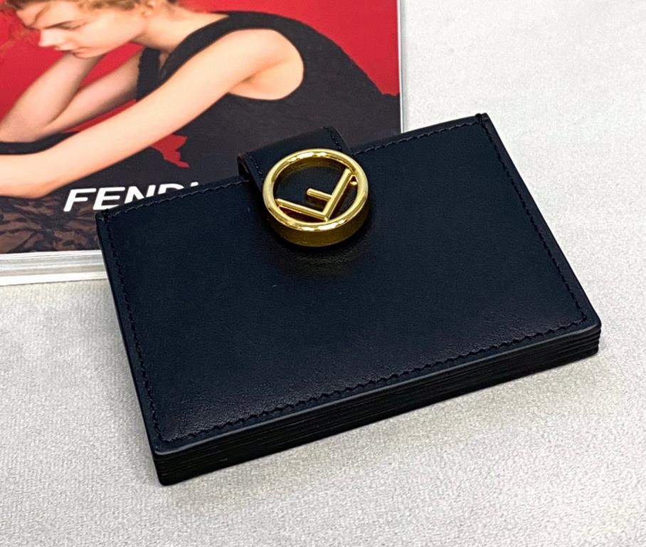 F family 0301 F IS FENDI flat card holder with central compartment and 6 credit card slots, stylized with details in the shape of the latest FENDI logo.106.52cm-F (box gift bag)