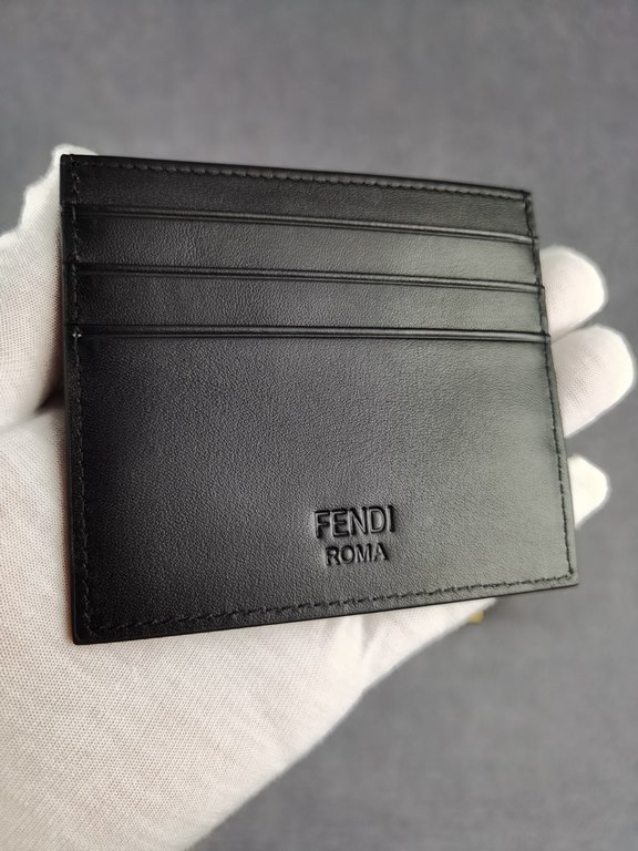 Brand FENDI FendiStyle Yellow F Card CaseItem No. 2020568Color black   lemon yellowMaterial imported nappa cowhide leatherSize 10.59FENDI short clip card bag Introduction 20 years of spring and summer of the latest handb