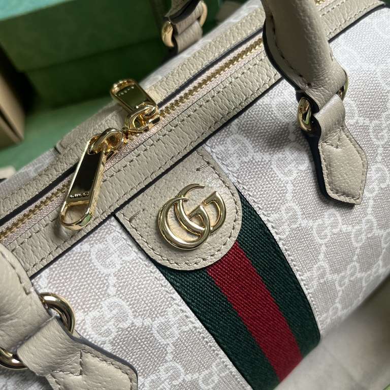 .   Comes with a full set of original green box packaging  Ophidia Collection GG Small Tote Bag. A classic of the House, GG Supreme canvas has become an iconic fabric in the world of Gucci design. The fabric has been fea