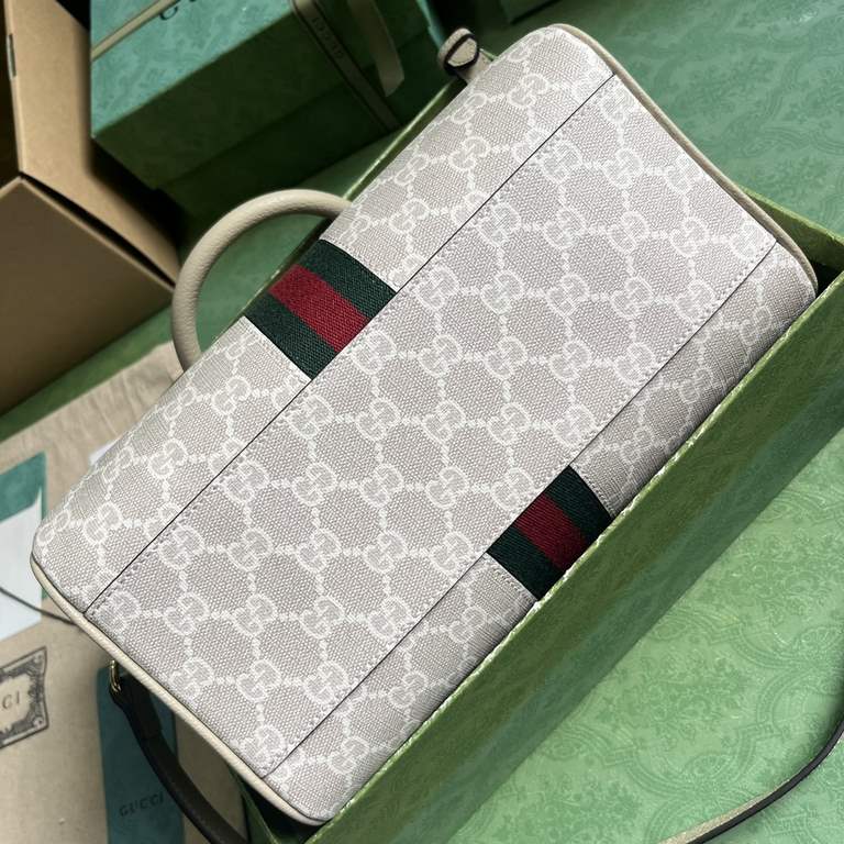 .   Comes with a full set of original green box packaging  Ophidia Collection GG Small Tote Bag. A classic of the House, GG Supreme canvas has become an iconic fabric in the world of Gucci design. The fabric has been fea