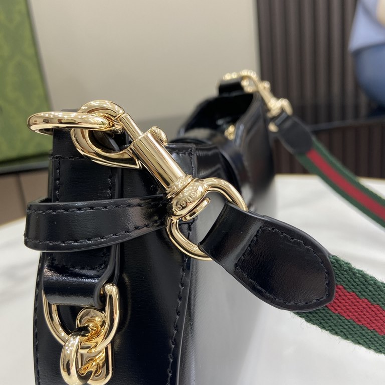 .   with a full set of original green box packaging   [New] Gucci Moon Side Series Mini Shoulder Bag. This Gucci Moon Side series of bags with exquisite craftsmanship to reproduce the bright moonlight under the moving mo