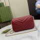 .   with a full set of original green box packaging   [New] GG Marmont series of ultra-mini handbags. Made of burgundy quilted V-shaped leather, this ultra-mini handbag is embellished with classic double G logo antique g