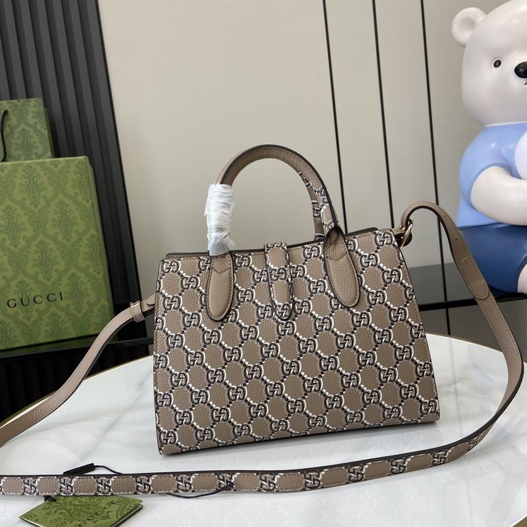 .   with a full set of original green box packaging   [New] Gucci Jackie series small tote bag. Jackie series launched a new small tote bag, charming interpretation of elegance charm and exquisite style. This single prod