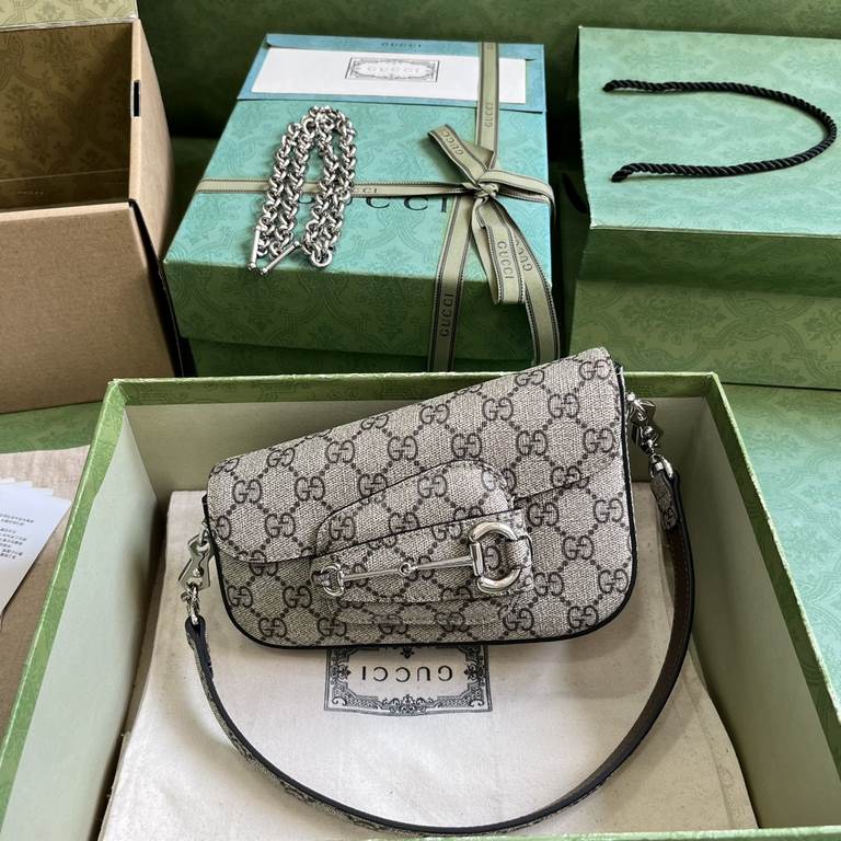 .   With a full set of original green box packaging  Gucci Horsebit 1955 Collection Mini Shoulder Bag. The brand honors the 70th anniversary of the horsebit accessory with a fresh take on the iconic design and silhouette