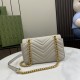 .   with a full set of original green box packaging   original leather [New] GG Marmont series quilted mini handbag. This GG Marmont series mini handbag is made of highly recognizable shape, neutral light beige quilted V