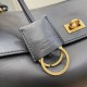 .   Parisienne             shipped  Rodeo black handbag, old gold metal fittings, design inspiration injected a lot of anti-utopian cool and antique effect, using a single handle and flap and lock of the large opening de