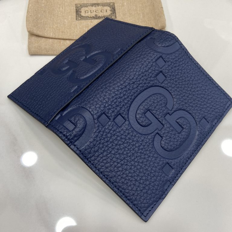 .   with a full set of original green box packaging   Super Double G Card Holder.Gucci translates heritage, creativity and innovation into colorful collections for the brand. From staple pieces to personalized accessorie