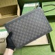 .  With a full set of original green box packaging Ophidia Collection Clutch, the GG logo evolved from the Gucci diamond diamond lattice pattern that appeared in the 1930's and has since become the essence of Gucci's her