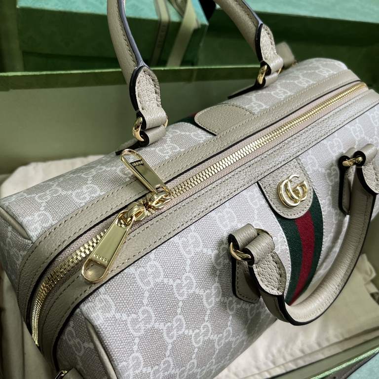 .   Comes with a full set of original green box packaging  Ophidia Collection GG Medium Tote Bag. A house classic, GG Supreme canvas has become an iconic fabric in the world of Gucci design. The fabric has been featured 